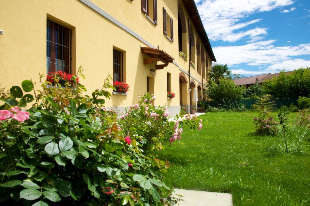 Cascina Delle Mele Bed and Breakfast Vittuone Eksteriør billede