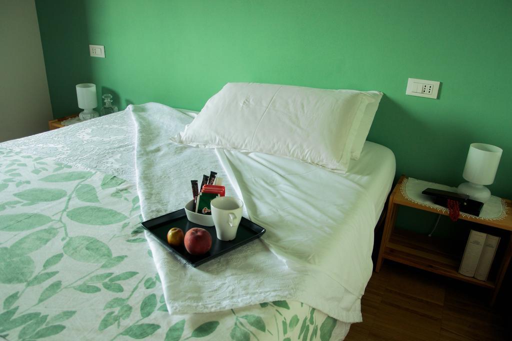 Cascina Delle Mele Bed and Breakfast Vittuone Eksteriør billede