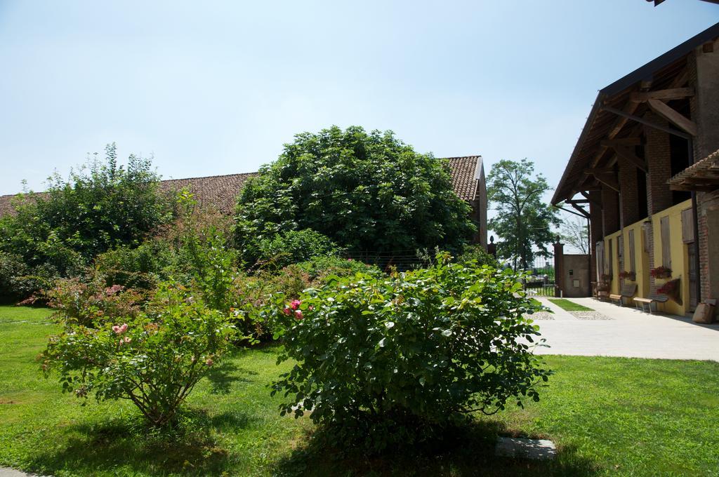 Cascina Delle Mele Bed and Breakfast Vittuone Eksteriør billede