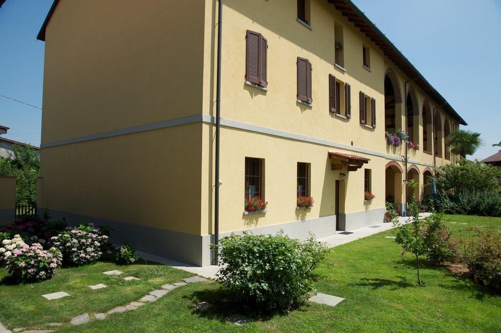 Cascina Delle Mele Bed and Breakfast Vittuone Eksteriør billede