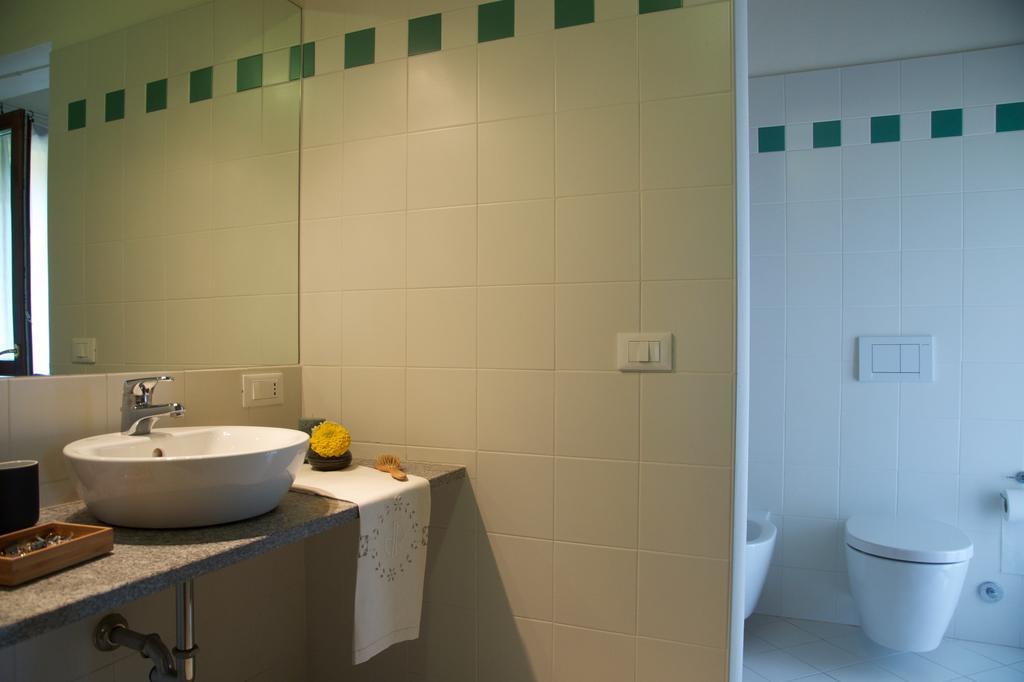 Cascina Delle Mele Bed and Breakfast Vittuone Eksteriør billede