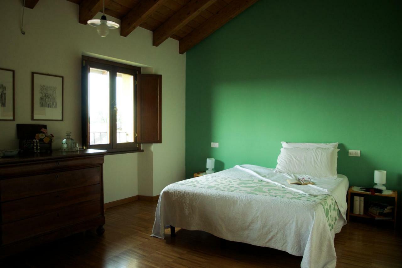 Cascina Delle Mele Bed and Breakfast Vittuone Eksteriør billede